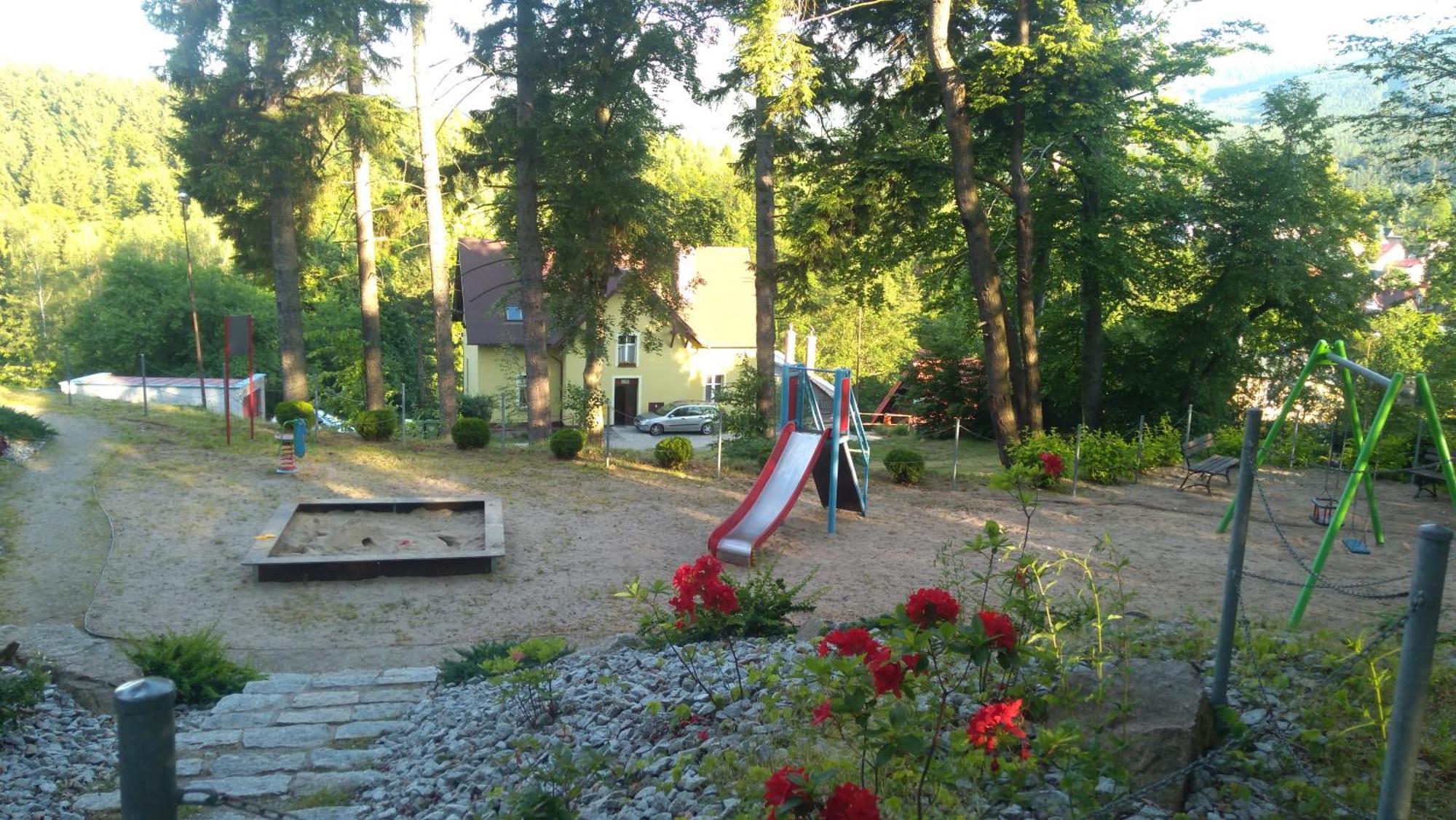 Willa Nimfa Apartamenty W Centrum Szklarska Poreba Luaran gambar